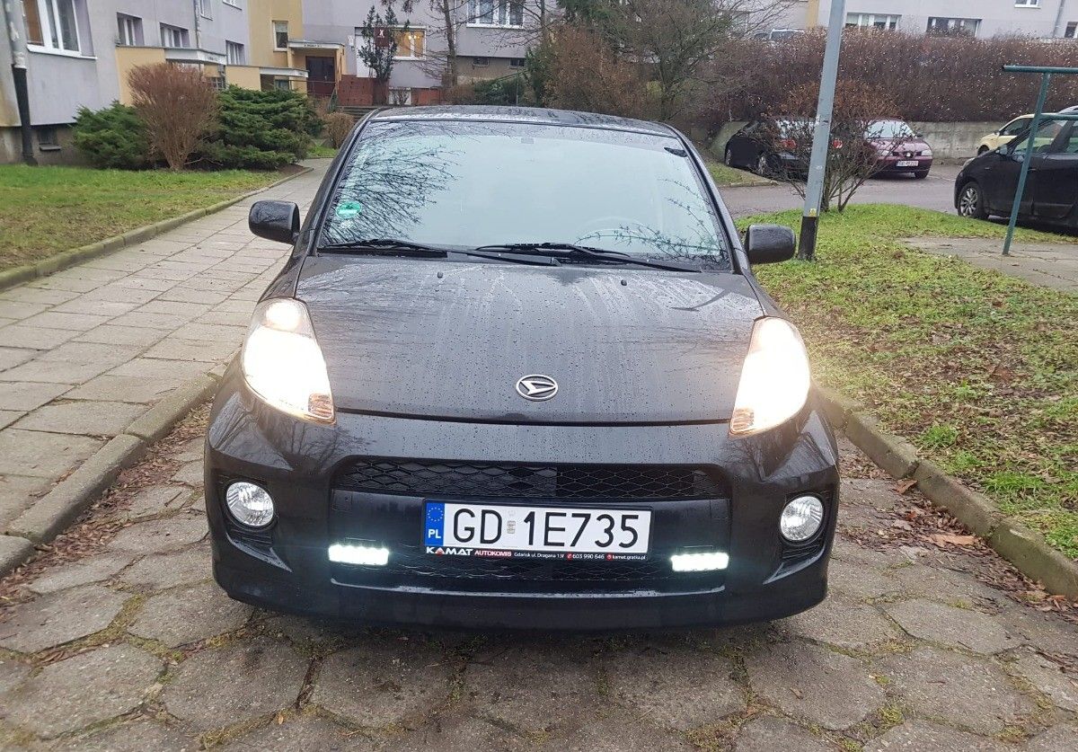 Daihatsu Sirion*2008*1,5 Benzyna*103 KM*Zamiana