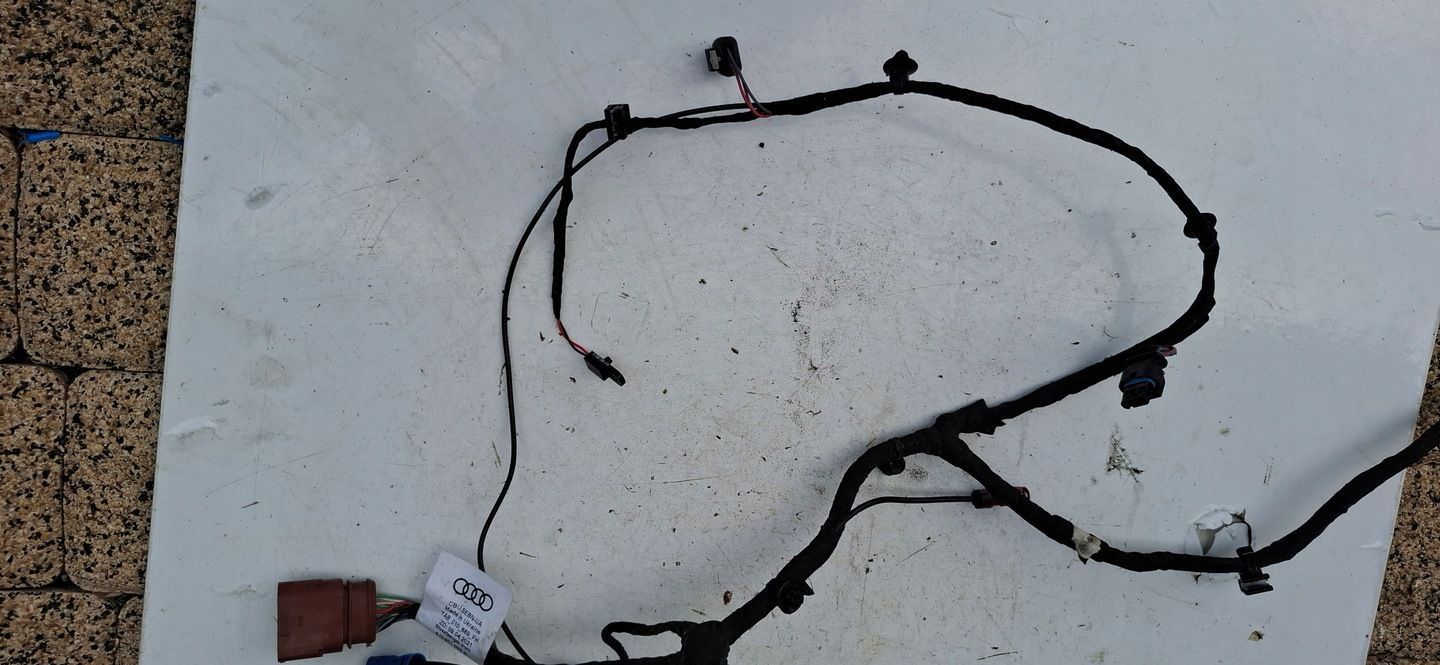 AUDI E-TRON GT RS wiązka instalacja zderzaka przód pod 6pdc 4J3971095R