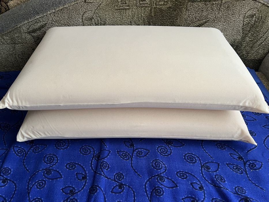 Подушка ортопедична з пам’яттю форми Memory Foam, Італія