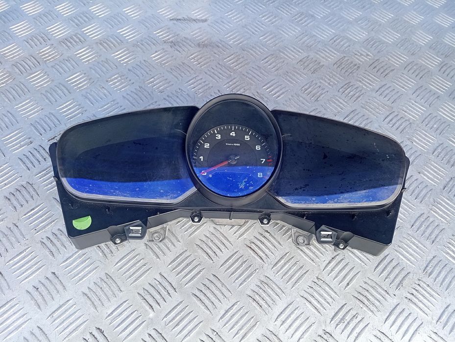 Панель приладова Порш Каен 3 щиток приладів Porsche Cayenne 9Y0 каєн