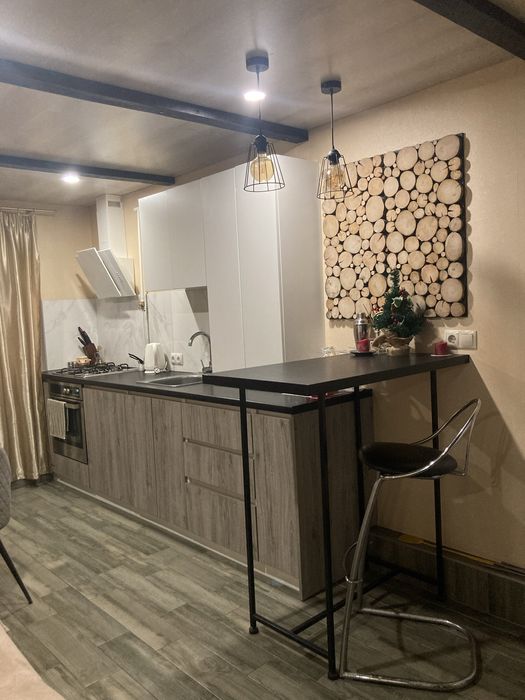 Подобова оренда будинку