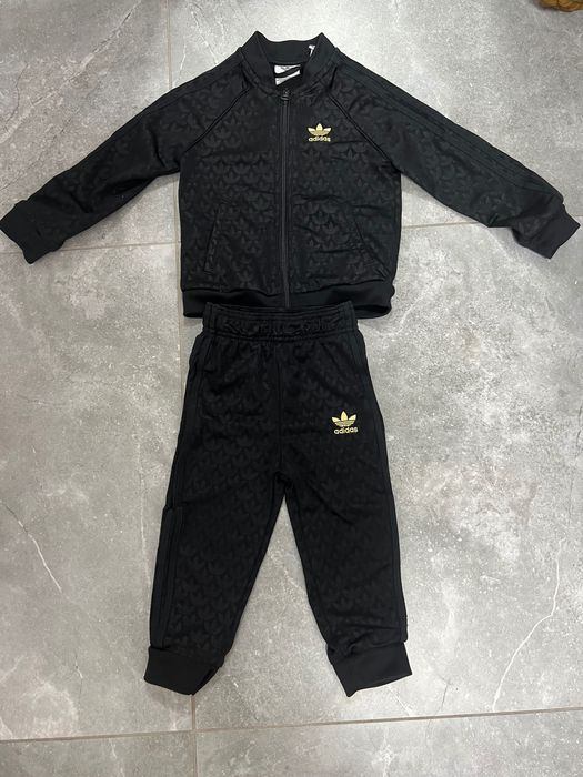 Дитячий спортивний костюм Adidas 82-92