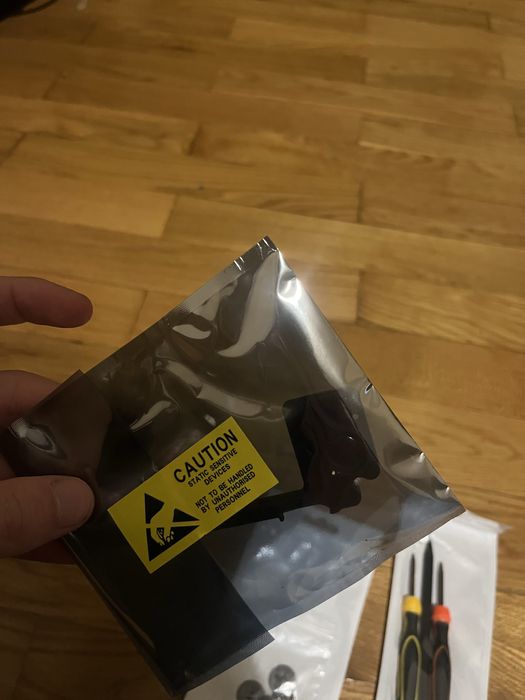 MacBook 2015 Glosnik wewnetrzny