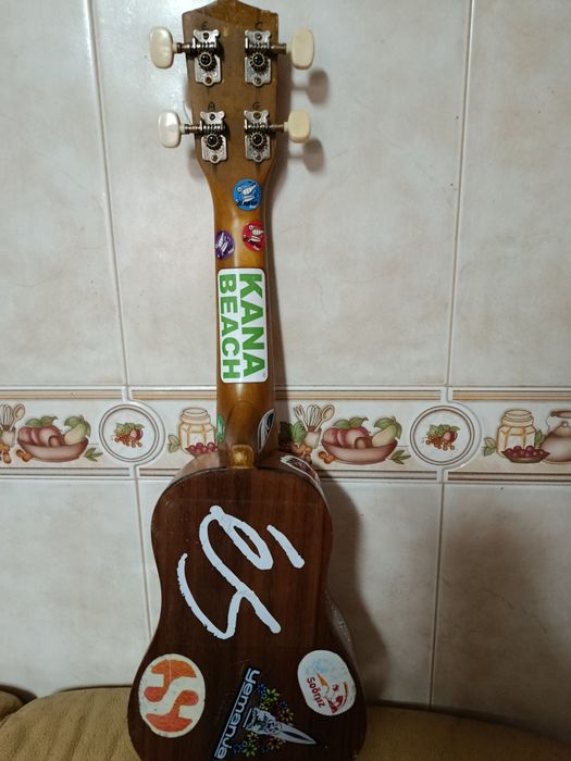 Cavaquinho em bom estado