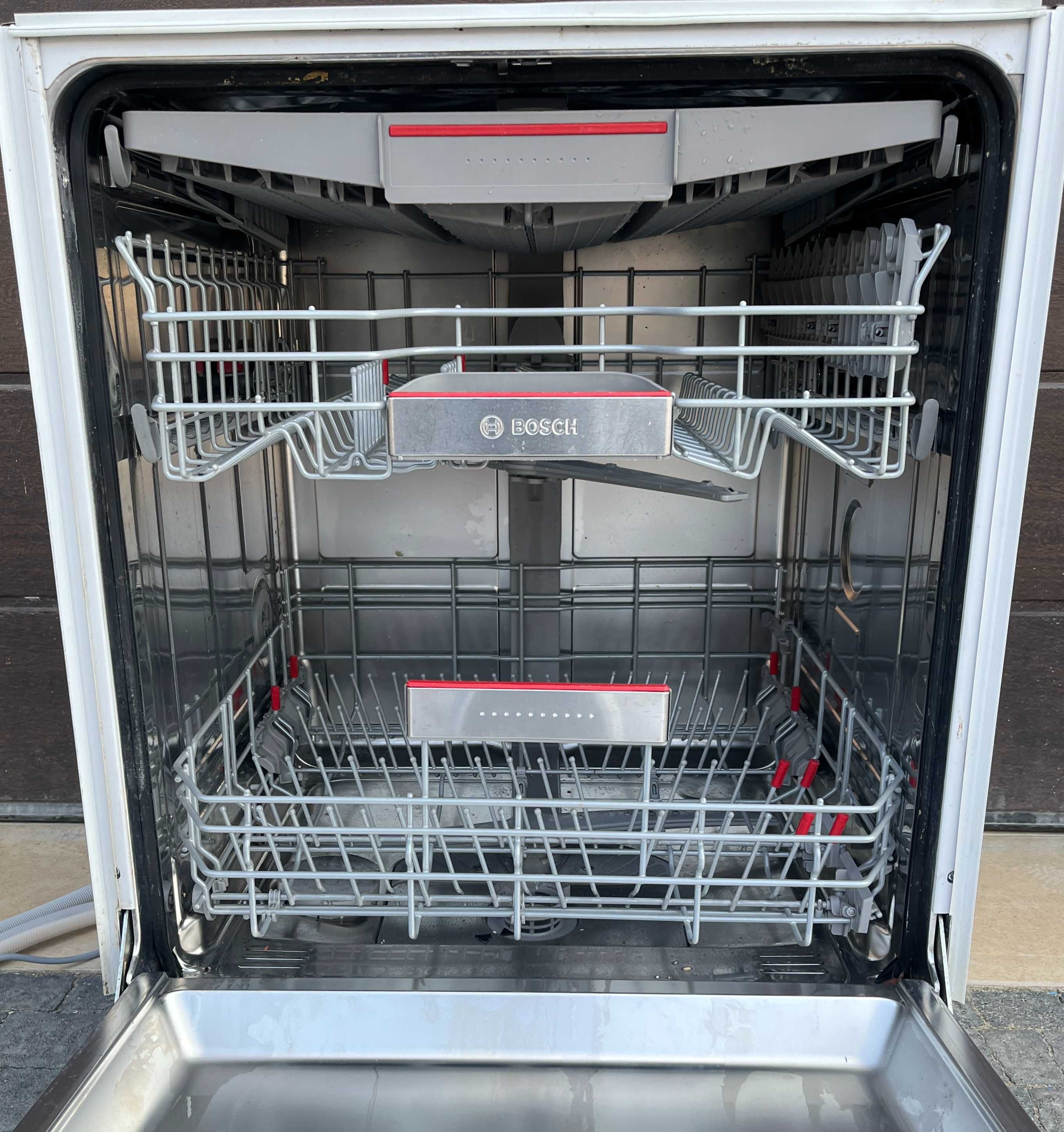 2022рік Посудомийна машина Bosch Made in Germany 60cm ідеальна