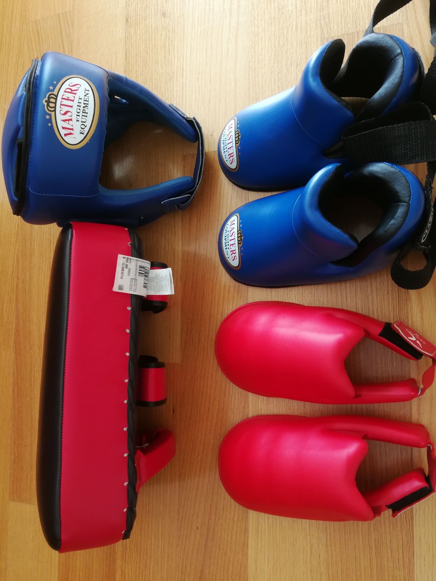 Kickboxing ochraniacz na stopy kask pao bokserskie zestaw dla chłopca