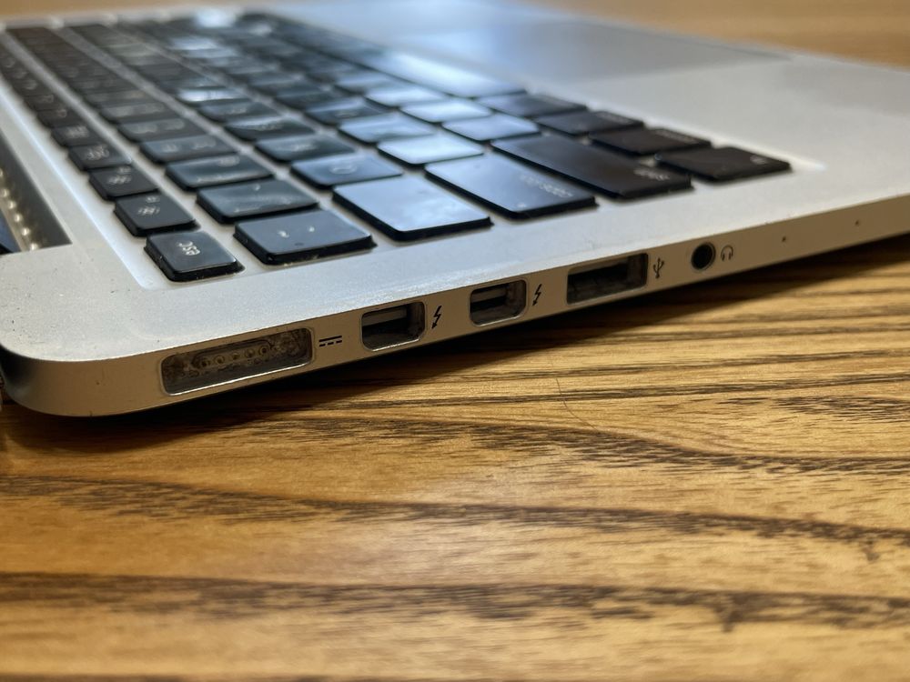 MacBook Pro 13" A1502 на запчасти