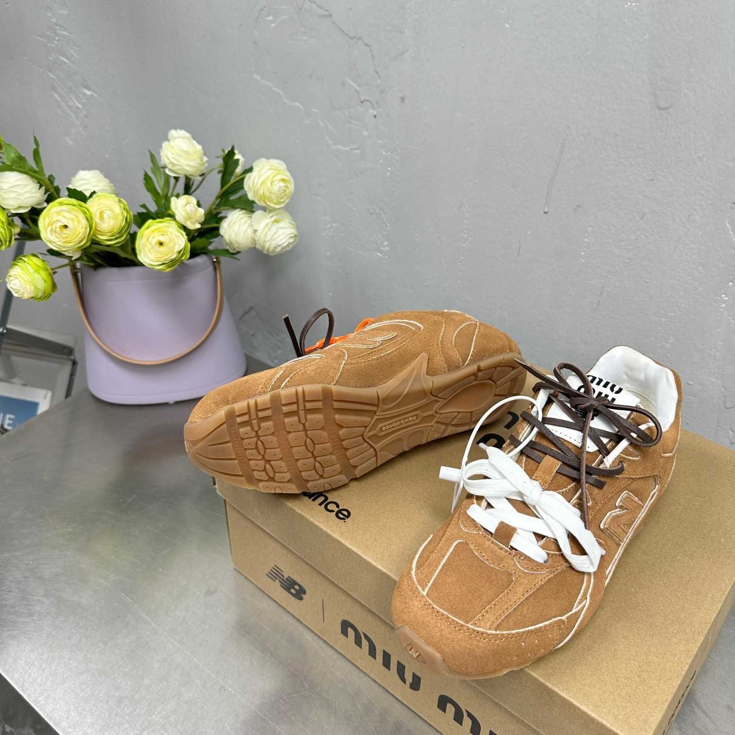 Buty NewBalance x  MIU MIU Moda Obuwie sportowe rozmiar.38