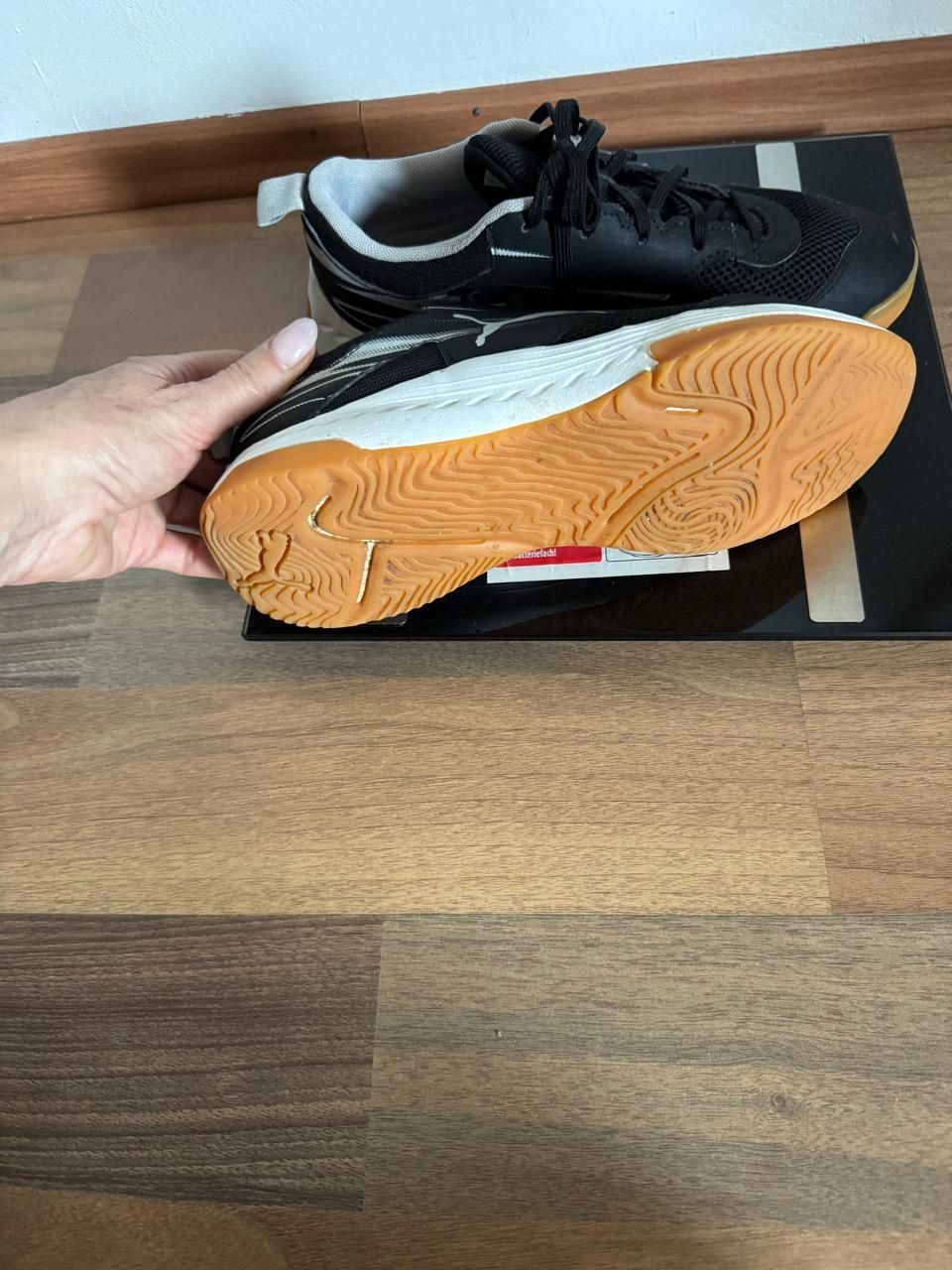 Взуття Puma 38 розмір