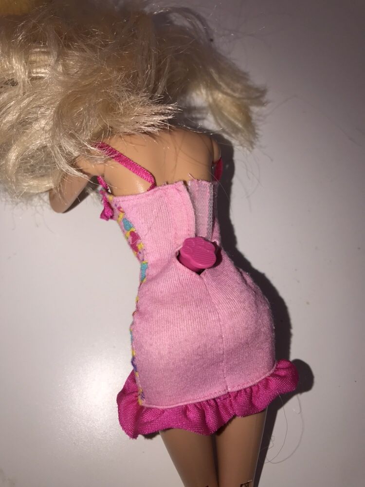Lalka Barbie „Trenerka Piesków”