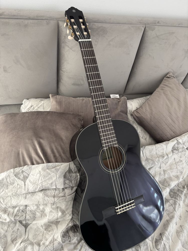Giatra klasyczna YAMAHA C40