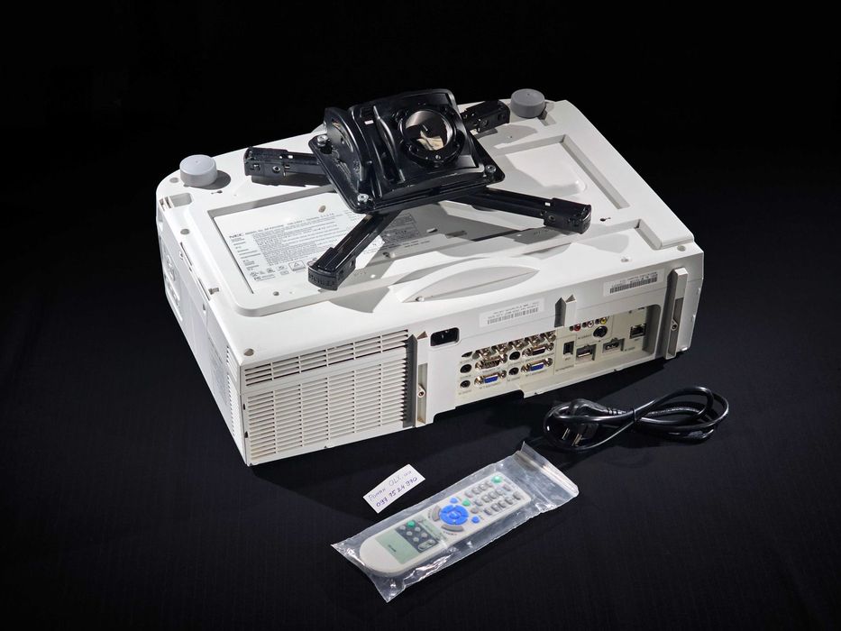 Проектор NEC PA550W 3LCD WXGA 1280×800, 5500 ANSI люмен