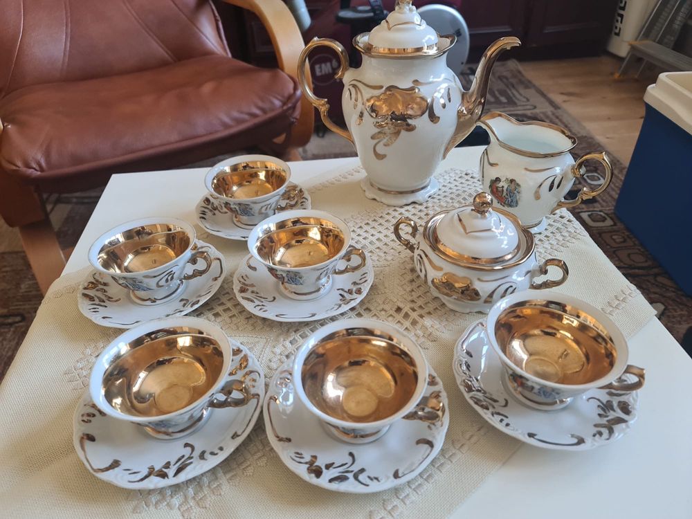 Zestaw porcelanowy