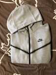 Nike tech cinzento