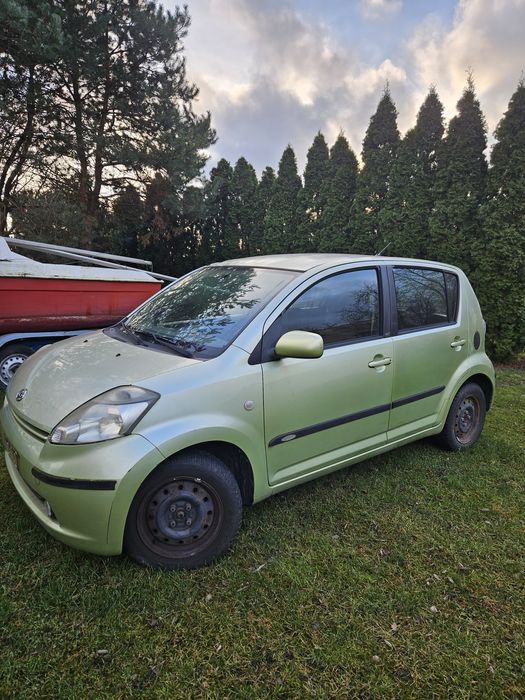 Daihatsu sirion 1.0