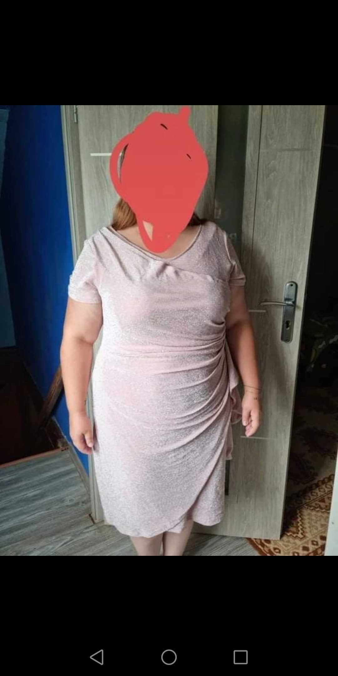 Sukienka plus size
