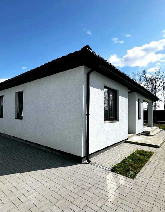 Продам затишний одноповерховий будинок з ремонтом у Ворзелі.