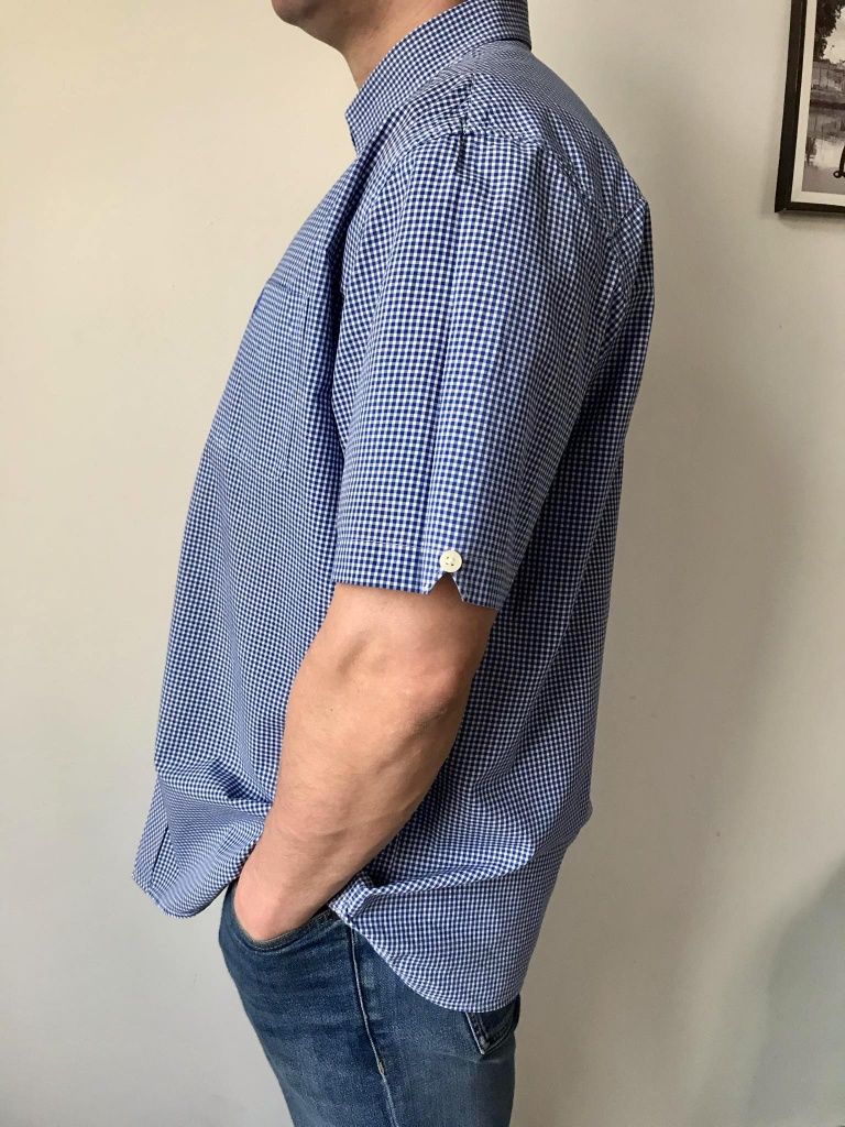 Fred Perry koszula męska XL
rozmiar:XL 
Kolor:biało granatowa w kratkę