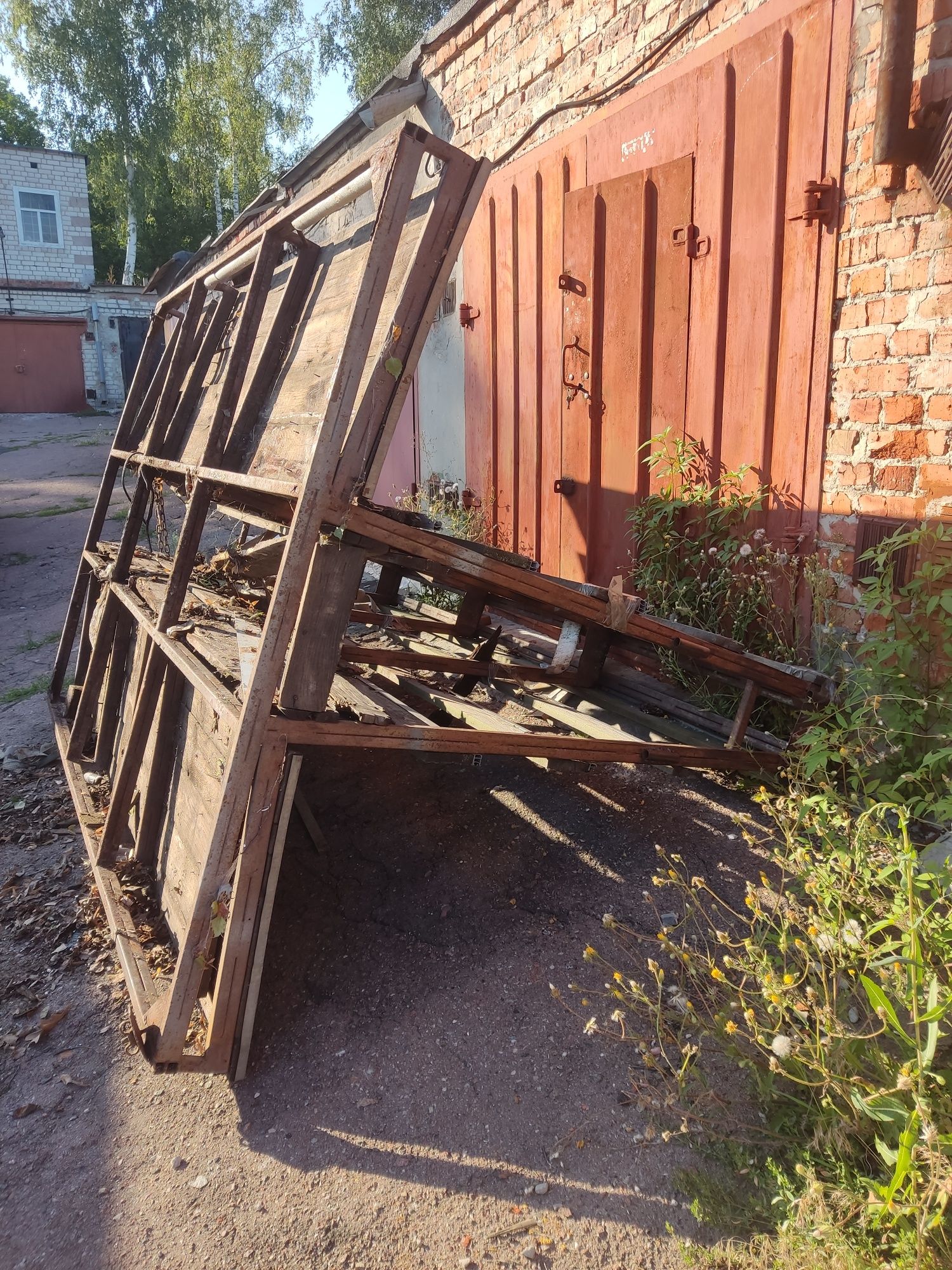 Піраміда для перевезення вікон , дверей , та інших конструкцій
