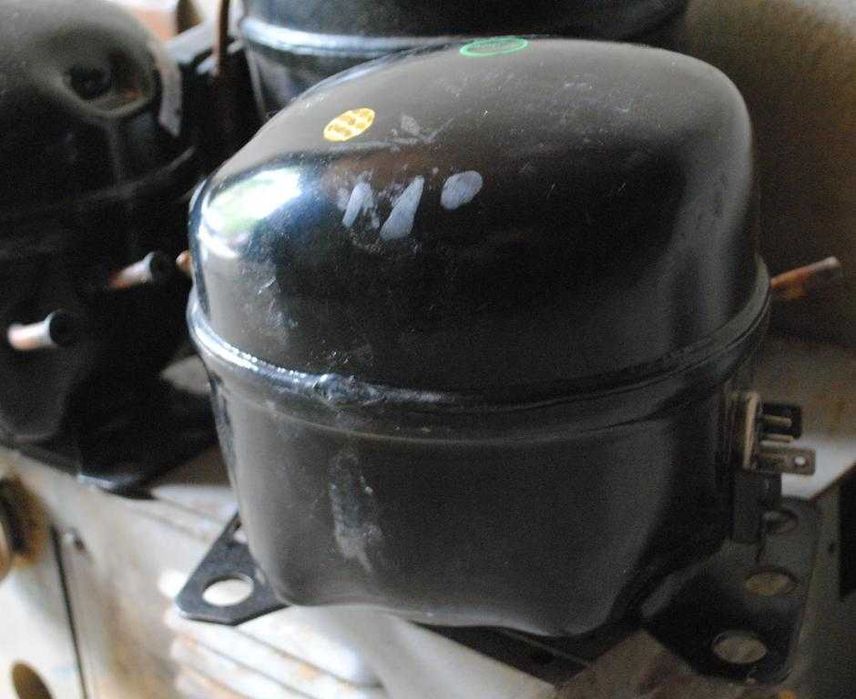 Компресор до холодильника Recop ADW86 R-134a в- во Австрія .