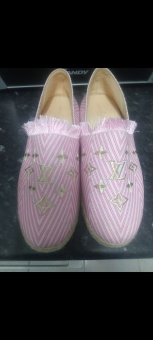 Sapato  Tamanho 39 LV