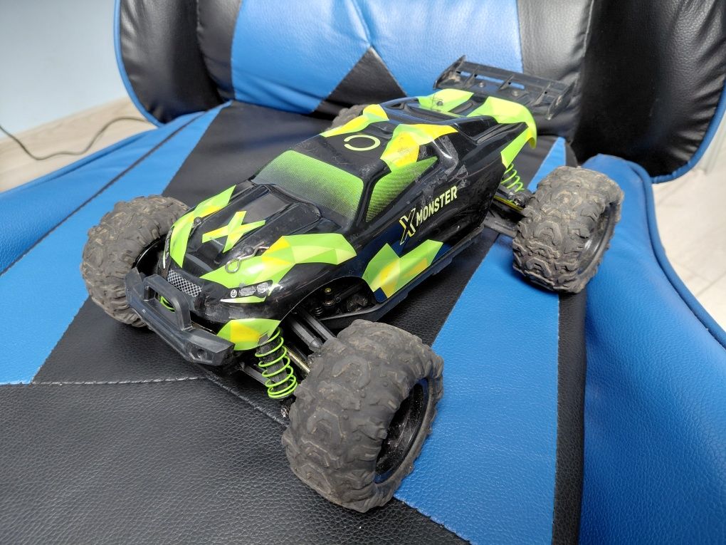 Samochód zdalnie sterowany overmax x monster 3.0