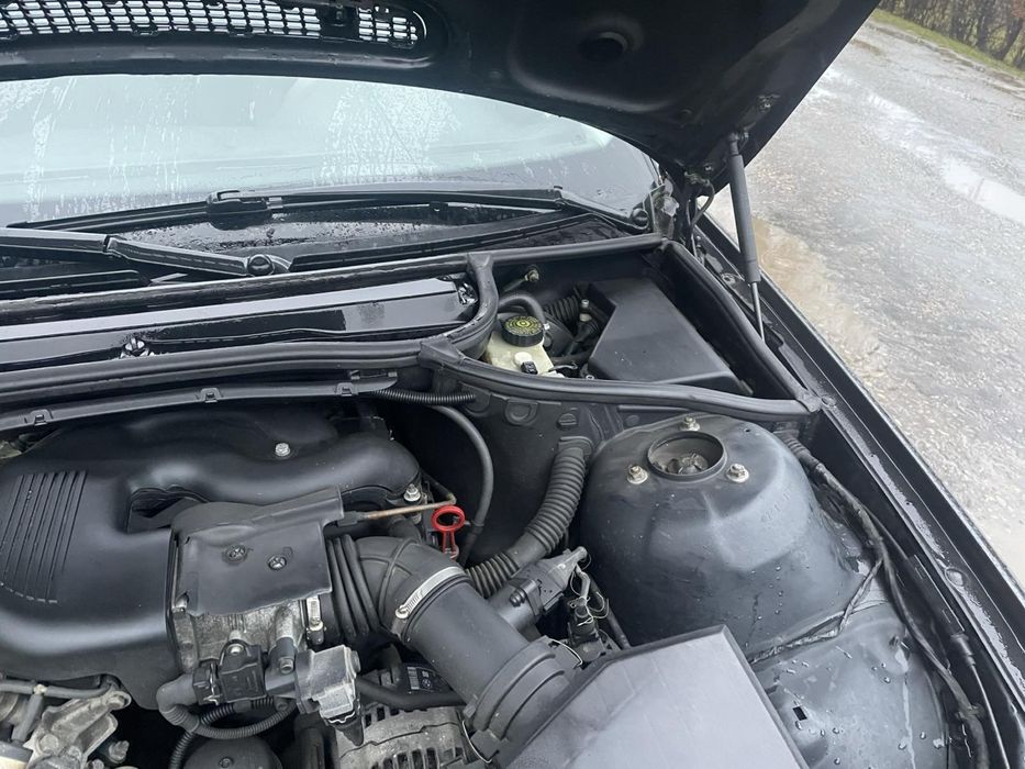 Bmw 3 e46 1999 1.9 бензин