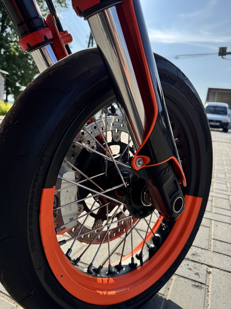 KTM 690 smc r