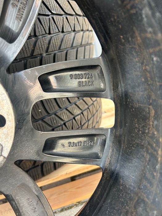 Koła zimowe MINI R60, R61 - Bridgestone 205/55 R17, 17x7J (9_803_726)