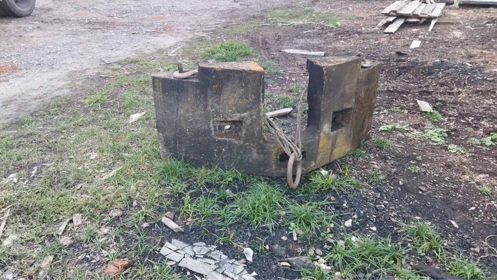 Противовес балансір на львівській