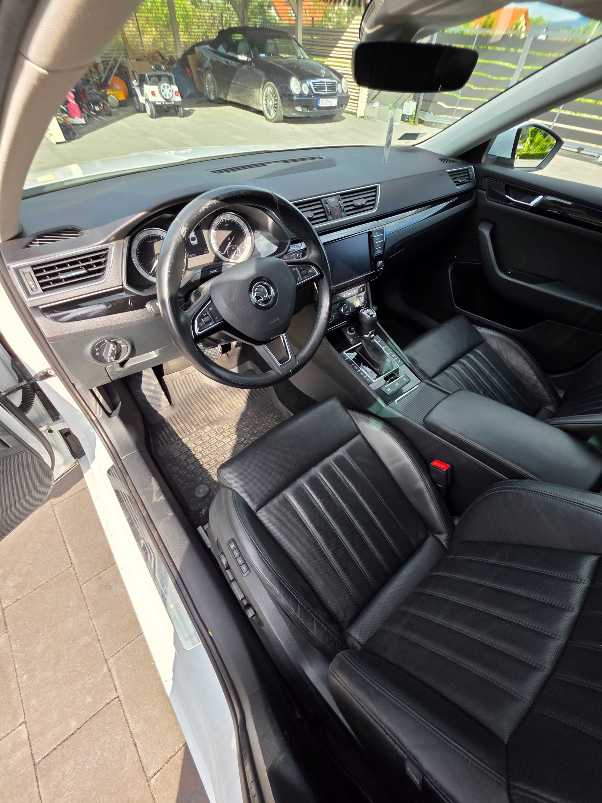 Skoda Superb L&K  f-vat 23% salon Polska