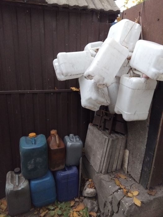 Бочки и канистры,пищевые и техническиее