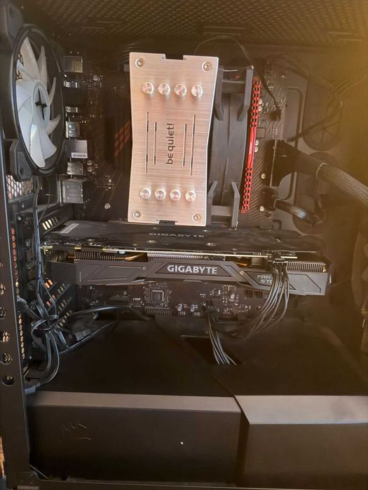 komputer gamingowy gtx 1070 i5-8600k 16gb ram