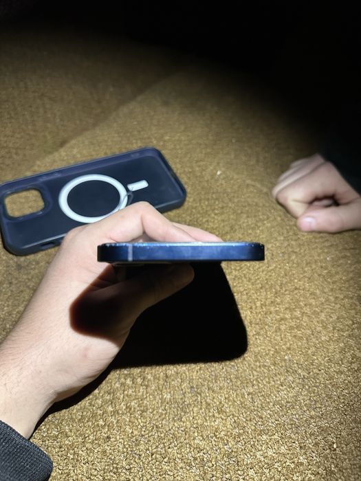 Iphone 12 64 gb чорний колір