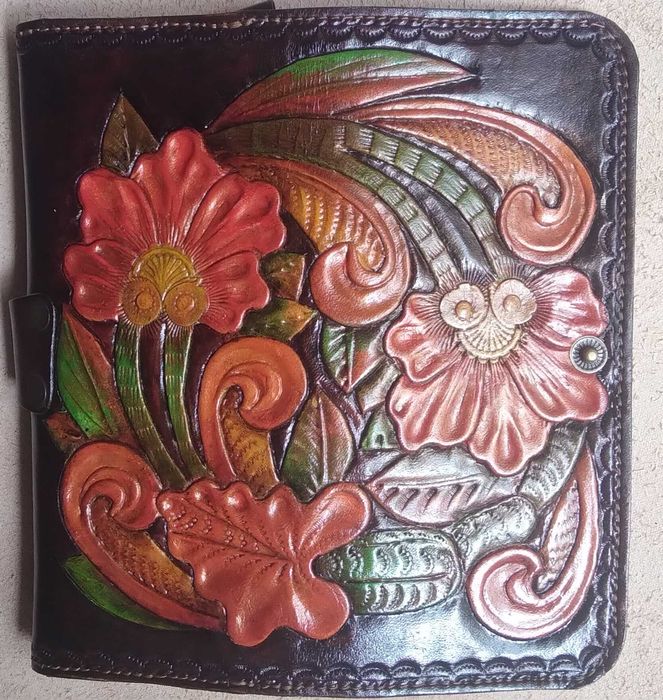 Гаманець шкіряний з вибитим візерунком вінтажний