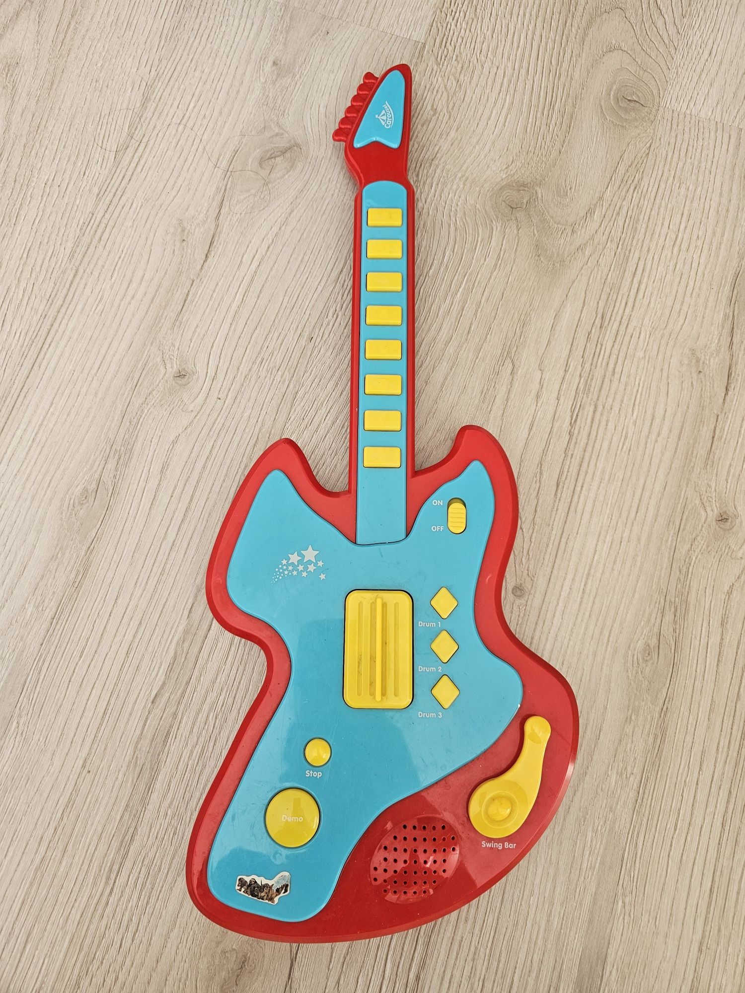 Gitara Carousel na baterie