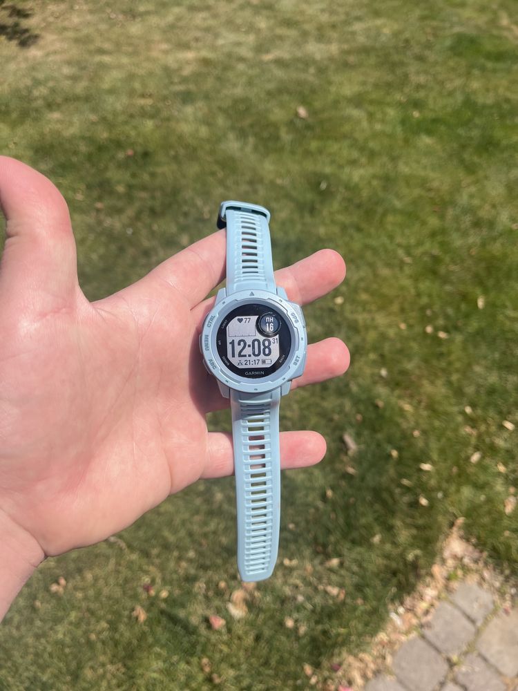 Смарт-часы Garmin Instinct Sea Foam