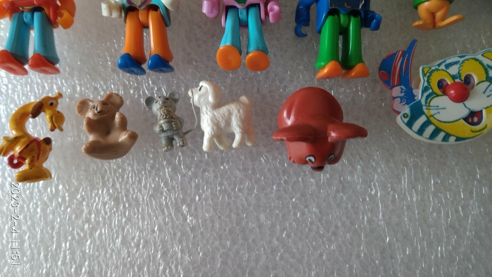 Іграшки із кіндера (минулих років)
