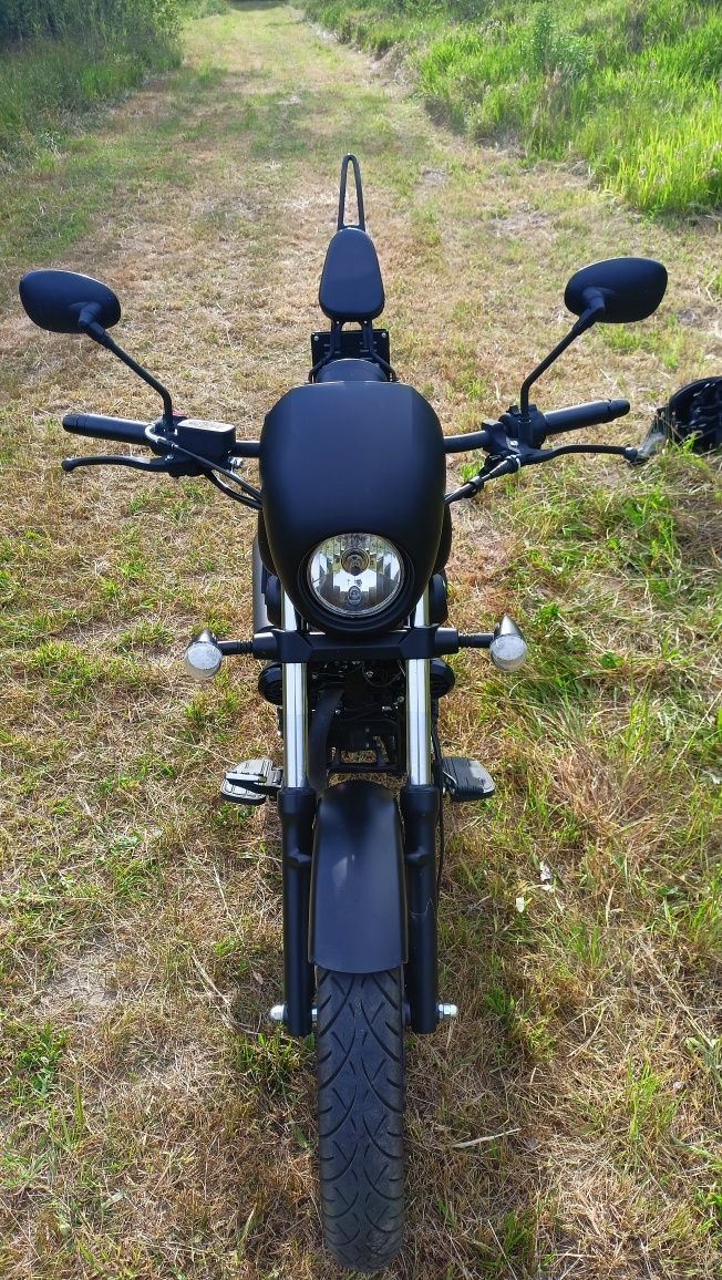 Junak M12 Vintage czarny mat