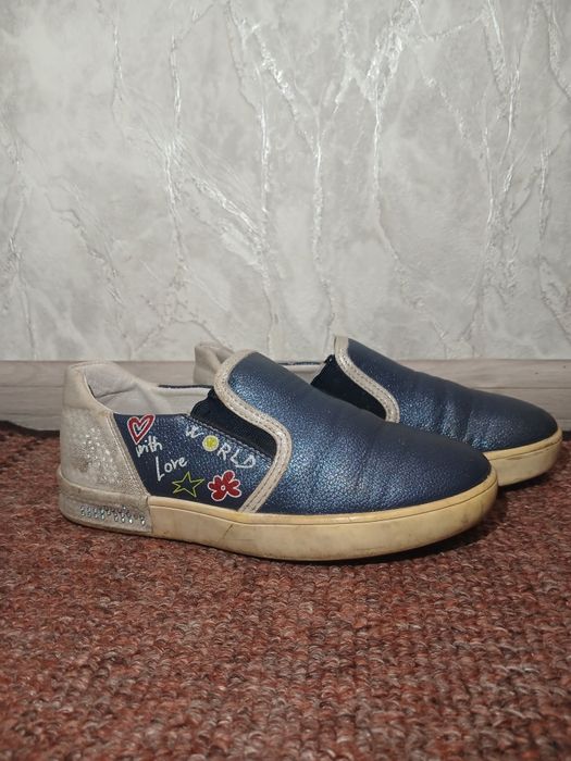 продам мокасіни макасіни