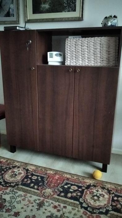 Тумбочка підвісна / підлогова