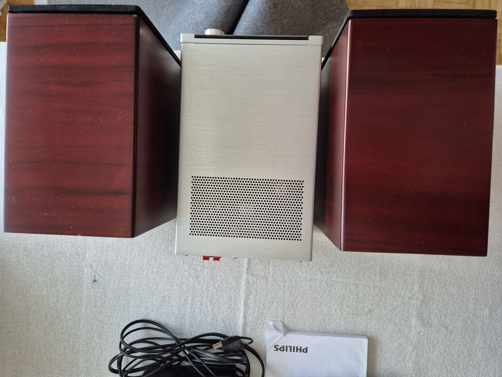 Музичний центр міні система MP3 USB  Philips MCM770/12