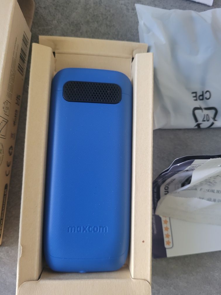 Telefon dla seniora  Maxkom MM135L dual SIM na gwarancji