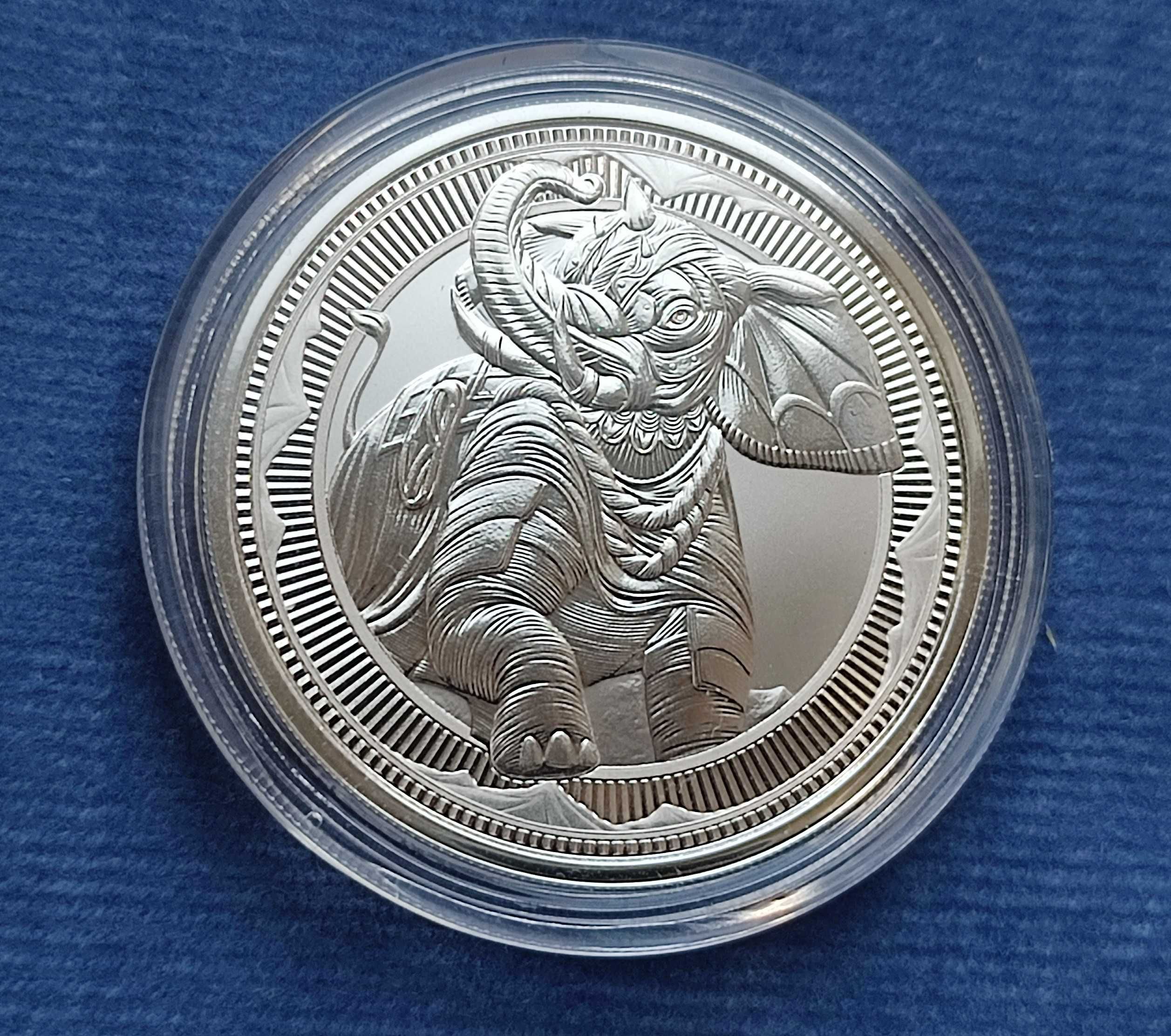 Монета 1 фунт 2023 Гібралтар Бойовий Слон