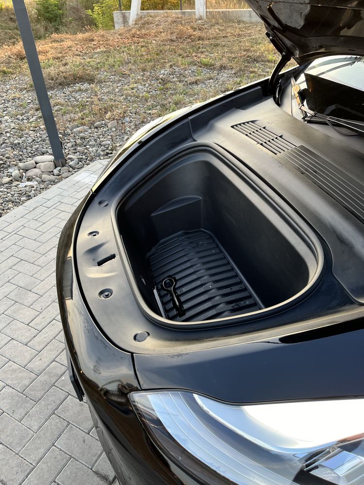 Тесла Model Y 2020 75kwt