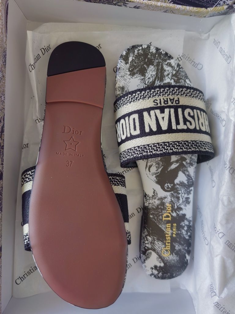 Klapki Christian Dior z pudełkiem damskie rozmiar 37