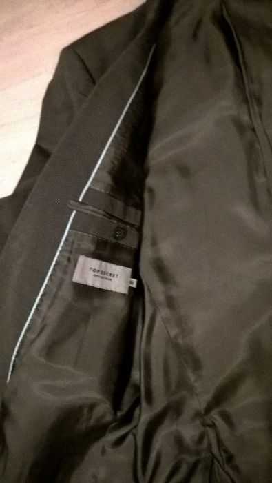 męski garnitur firmy top secret