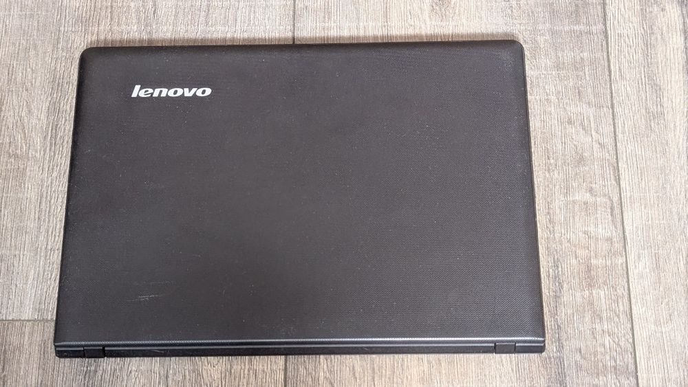 Ноутбук Lenovo ideapad 100-14iby (дефект)