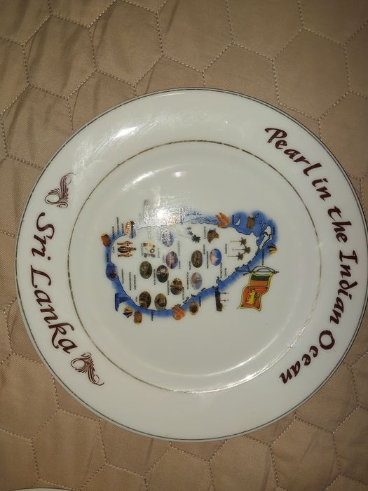 Тарелки декоративные