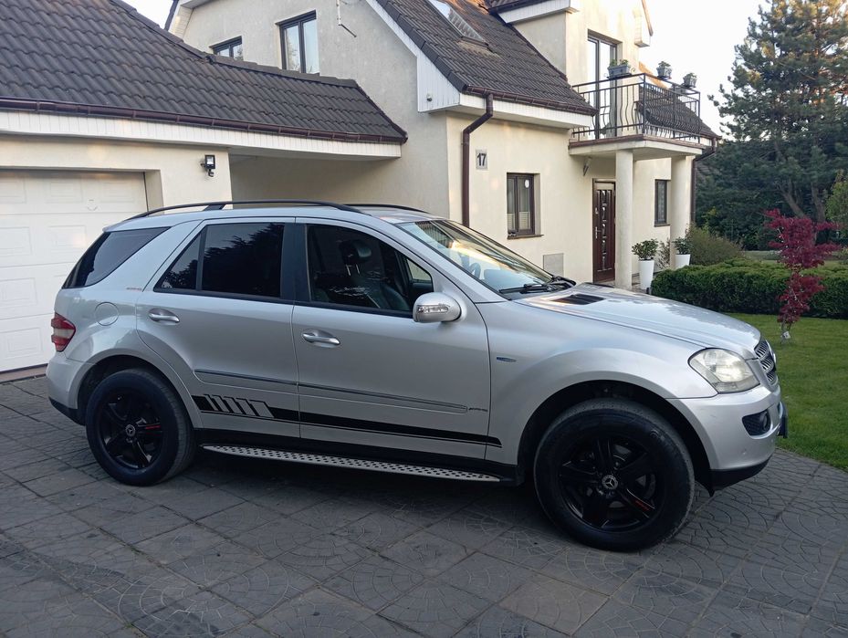 Mercedes ML 3.0 V6  4 -Matic Mega stan! 4x4 Bezwypadkowy! zamiana !